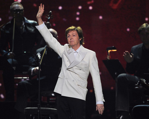 Paul+McCartney+54th+Annual+GRAMMY+Awards+Show+quyLoO_1P-rl.jpg
