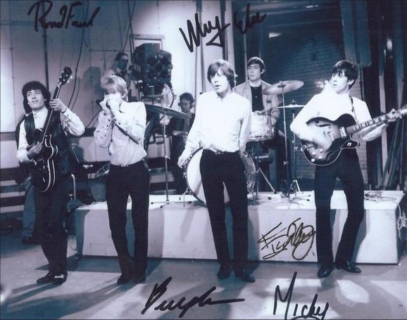 o_219_The_Rolling_Stones_(1964)_RARE_LIVE_All_(5)_Signed_WOW.jpg